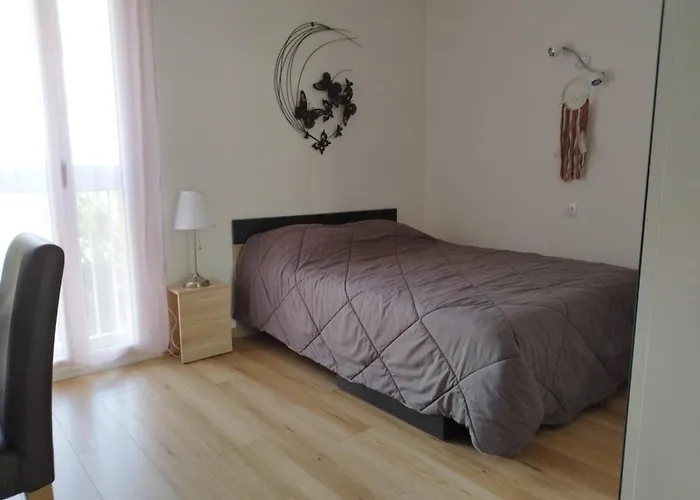 Mon Petit Paradis, Cassis Centre Apt 90 M2, 200 M Mer, Terr Plein Sud, Clim Park Prive